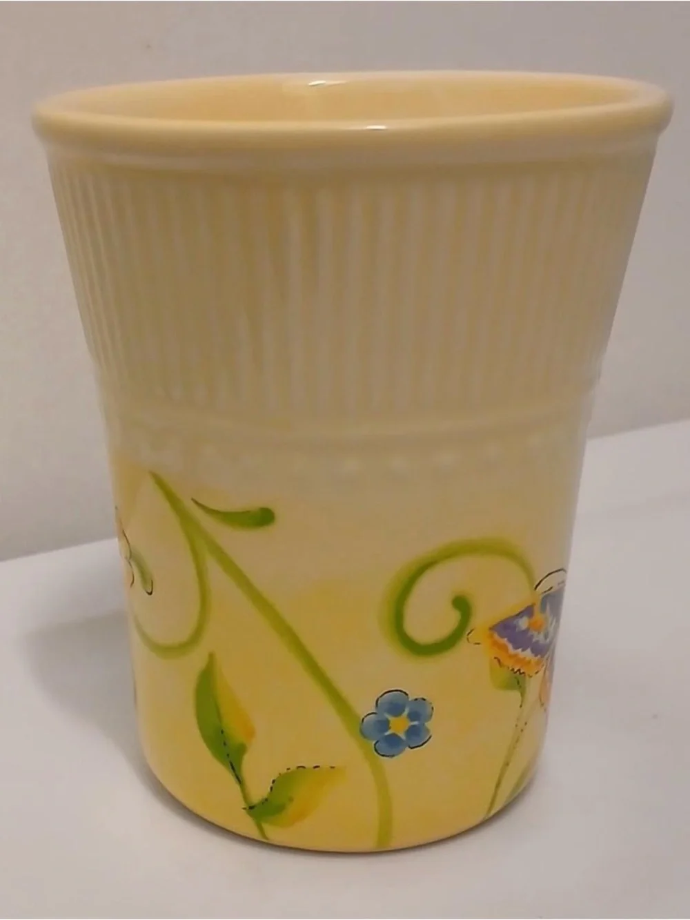 Pier 1 Imports Botanica Light Yellow Floral Butterfly Coffee Tea Mug 14oz